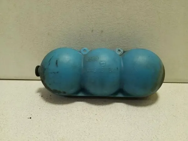 Vacuümtank OEM 443131541 voor Bentley Continental image 3