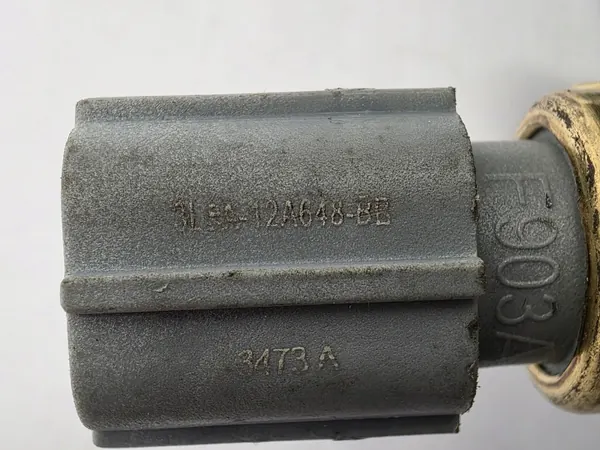 Thermostatschlauch OEM CK5Q-8584-AB für Range Rover L322 image 9