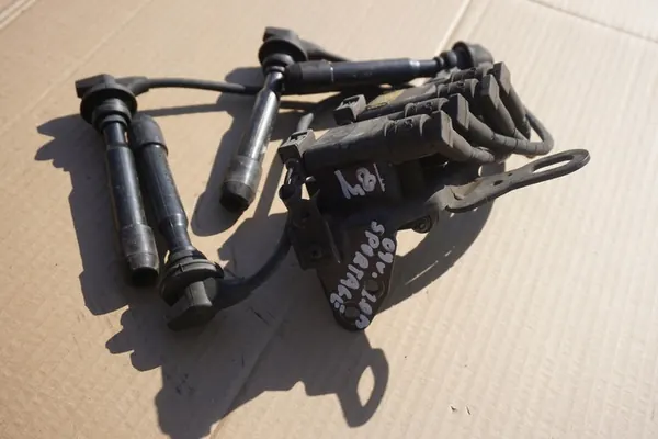 KIA SPORTAGE II Bobina de ignição 2.0B G4GC 2004-2010 OEM 2730123900 image 2