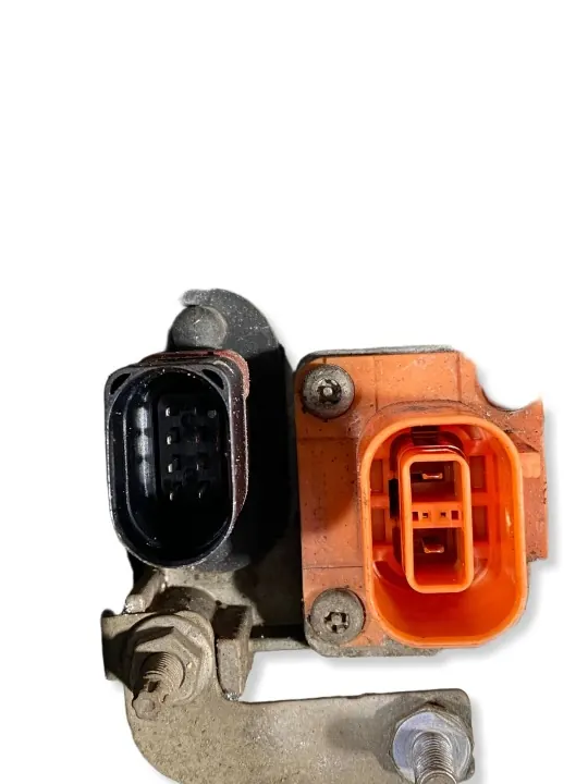 Volkswagen Tiguan Kühlmittelheizer OEM 5QF963231C image 3