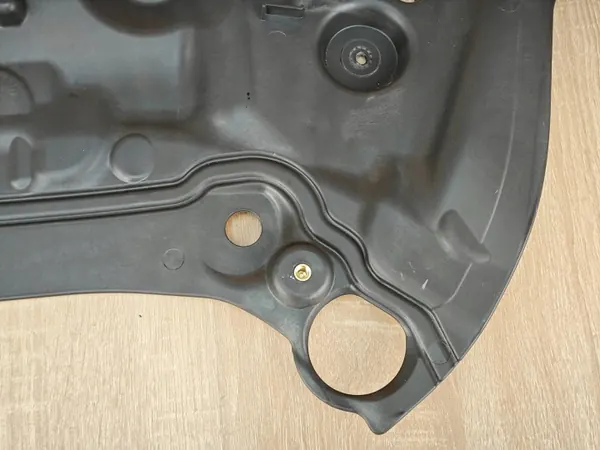 OEM 7424945 väliseinäeristys BMW X6 G06 LCI:lle image 5