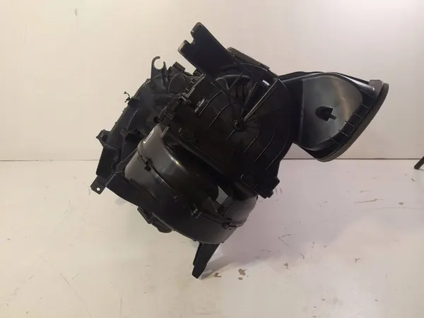 HYUNDAI I10 III 2021 1.0 Calefacción 97200-K7100 image 7