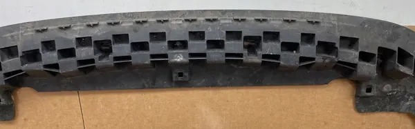 AUDI A3 8V LIFT Etupuskuri Spoilerikansi 8V3807233B image 8