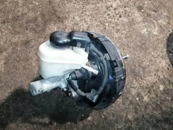 Servo de frein Audi OE d'occasion OEM 7L8612101D image 2