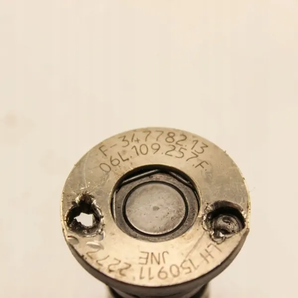 Soupape de commande d'arbre à cames OEM 06L109257F - Audi A4/S4 image 3