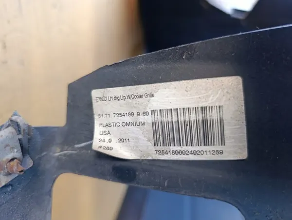 BMW X5 E70 vänster framskärm OEM 7254189 image 3