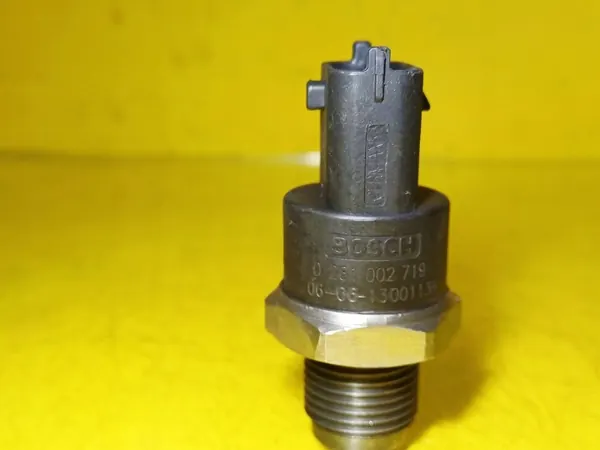 Capteur de Pression Carburant OEM DRC101224 Renault Megane II image 2