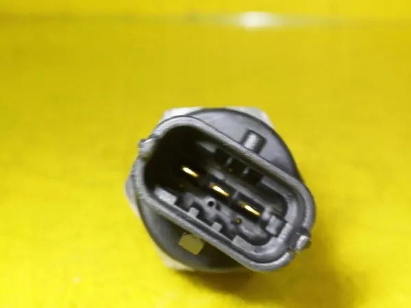 Capteur de Pression Carburant OEM DRC101224 Renault Megane II image 3