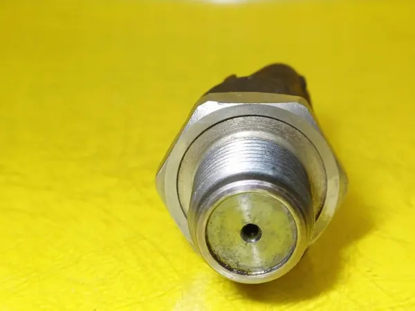 Capteur de Pression Carburant OEM DRC101224 Renault Megane II image 5