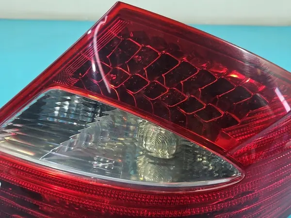 Rechter Achterlicht Mercedes CLS C219 Sedan 04-08 A2198200264 image 7