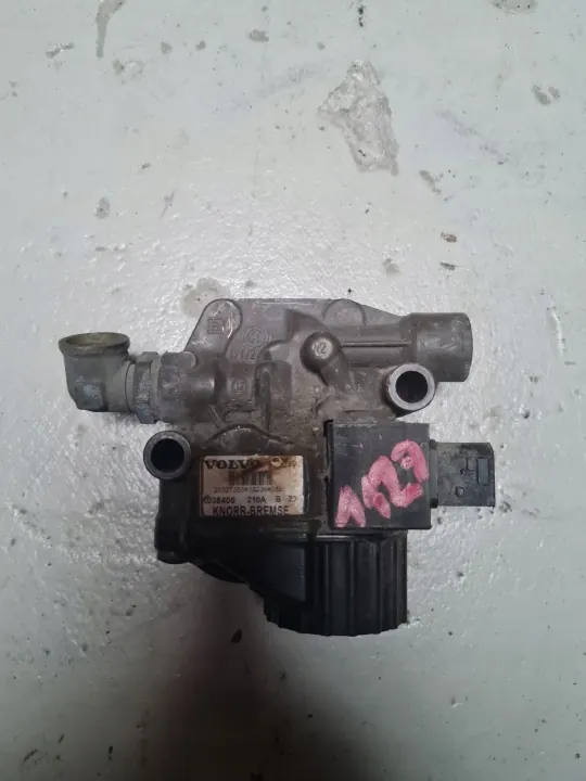 ABS-Ventilmodulator OEM 21327360 für Volvo FH4 image 2