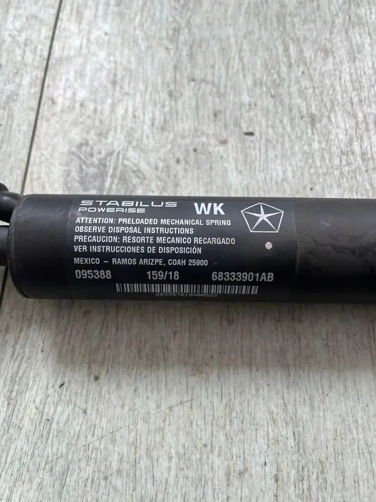 Jeep OE 68333901AB baklucka aktuator image 3