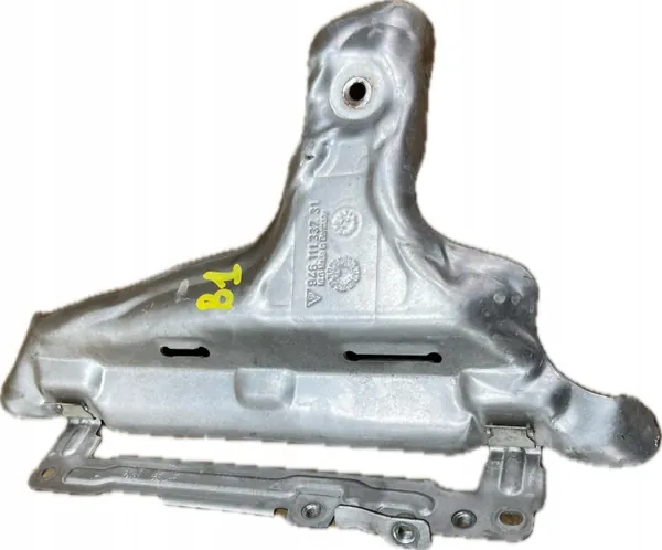 Porsche OE turbo lämpösuoja oikea puoli 946111337 image 2