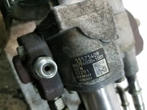 Brandstofpomp Opel Meriva B 1.7 CDTI 55575409 image 3