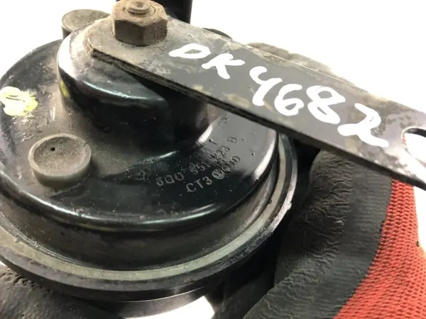 Toeter SEAT Ibiza III OEM 6Q0951223E - Gebruikt image 3
