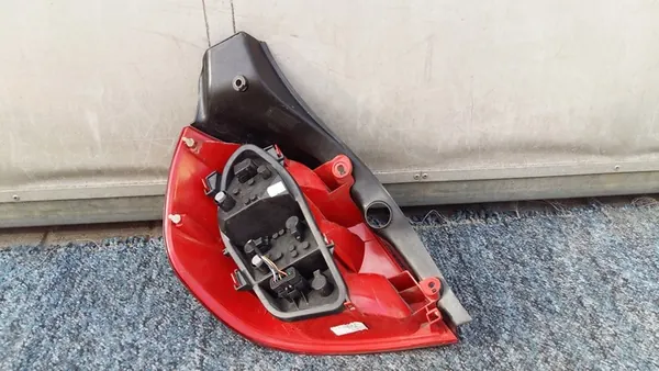 FARO TRASERO IZQUIERDO RENAULT CLIO III HB LIFT ORIGINAL NUEVO image 3