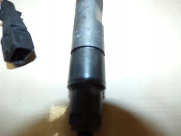 Iniettore di controllo motore VW T4 LT 2.5TDI 074130204C image 4