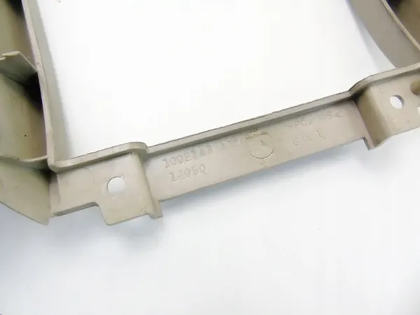 Cache panneau central OEM 1002143 pour Chrysler Pacifica 2007 image 7