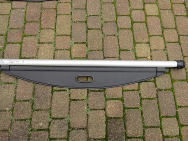 Store de coffre Kia Carens 4 OEM kia carens 4 image 2