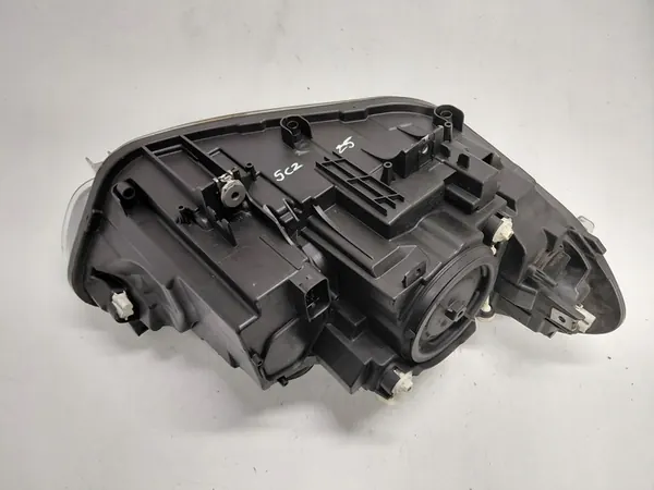 Farol esquerdo BMW F20 usado OEM 7358391 image 4