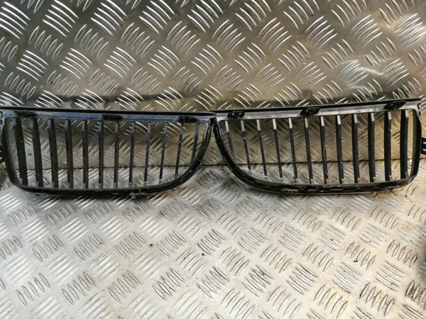 Grille de ventilation BMW 3 E90 E91 OEM 7120009 - Occasion image 3