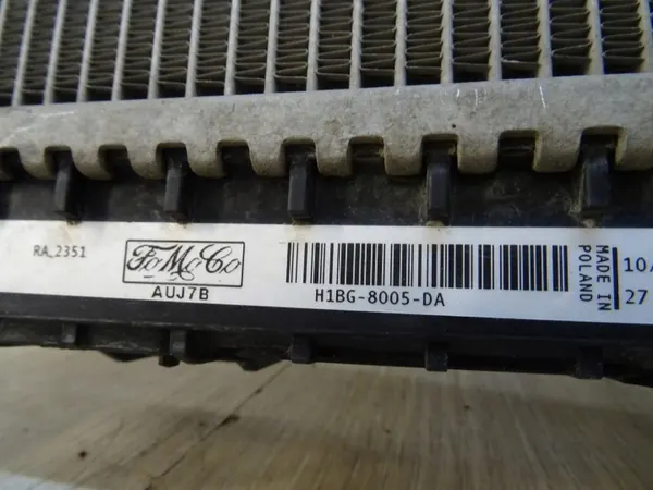 Jäähdytin Ford OE H1BG-8005-AD LLU - Käytetty image 6