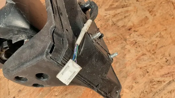 Vasen Sähköspecchi Mitsubishi Space Star II image 9