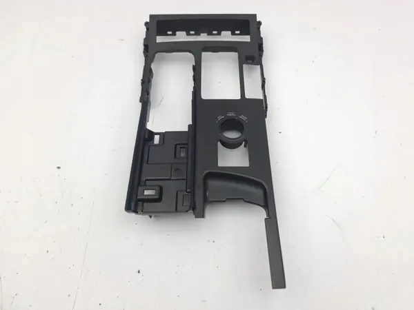 Runkolevy Lexus IS III XE30 2015 OEM 5880453390 image 2