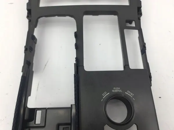 Runkolevy Lexus IS III XE30 2015 OEM 5880453390 image 10