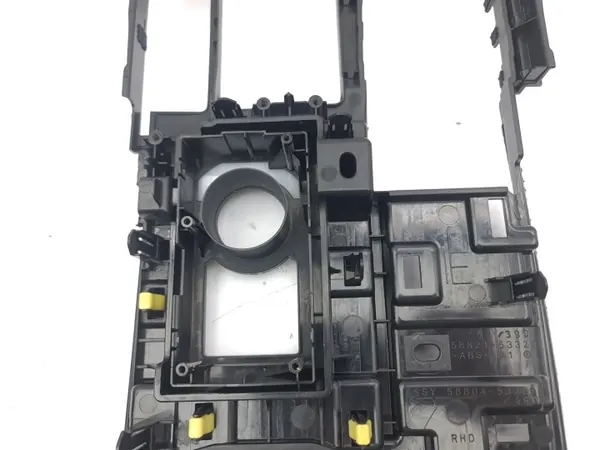 Runkolevy Lexus IS III XE30 2015 OEM 5880453390 image 3