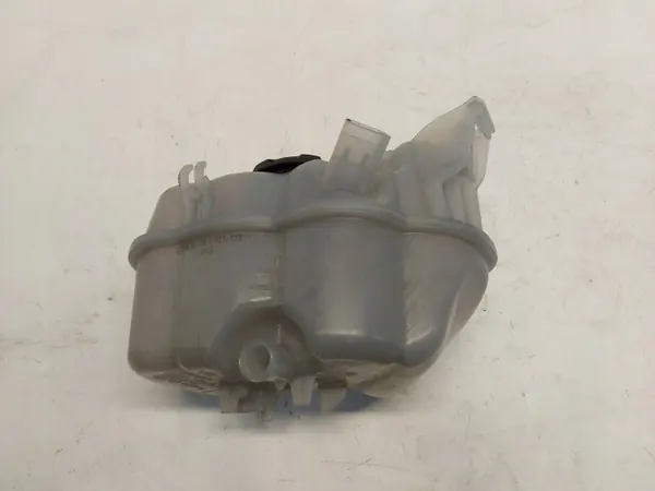 Audi Q4 E-TRON 89A/89E Réservoir OEM 1EA121407-JLK01 image 3