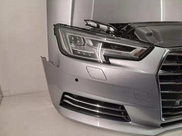 Conjunto frontal AUDI A4 B8 con Xenón y parachoques image 3