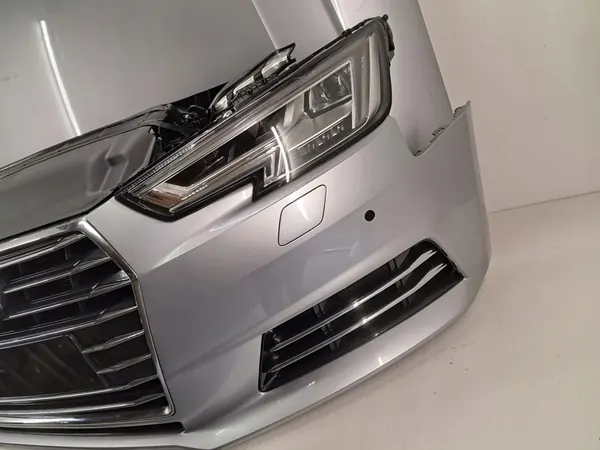 Conjunto frontal AUDI A4 B8 con Xenón y parachoques image 4