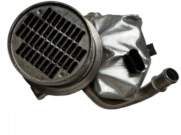 EGR Pakokaasujäähdytin 2.0 TDI VW AUDI SKODA SEAT OEM 04L131512G image 3