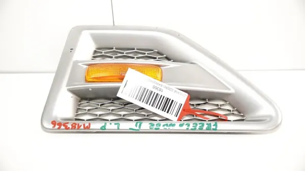 Linker bumperrooster OEM 365577347 voor Freelander 2 image 2