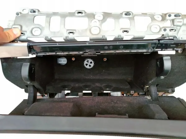 Porte-gobelet Porsche Panamera OEM 310126173915 Cuir Noir image 6