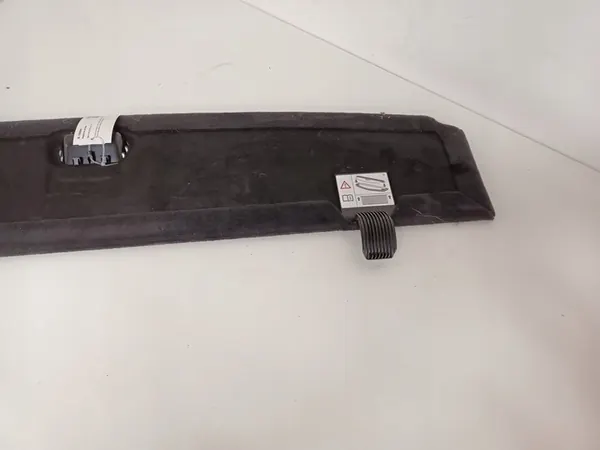 Tavaratilan Matto BMW 3 (F30, F80) 2.0L Diesel 2013 OEM image 3