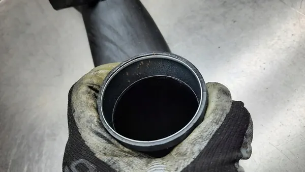 Tubería de aire 1K0129654AJ VW Passat B6 Kombi 05-10 2.0 TDI image 7