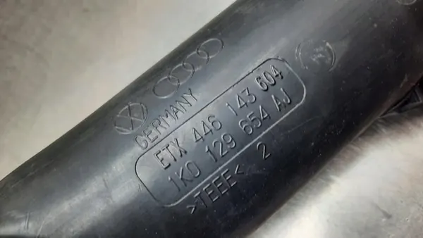 Tubería de aire 1K0129654AJ VW Passat B6 Kombi 05-10 2.0 TDI image 9