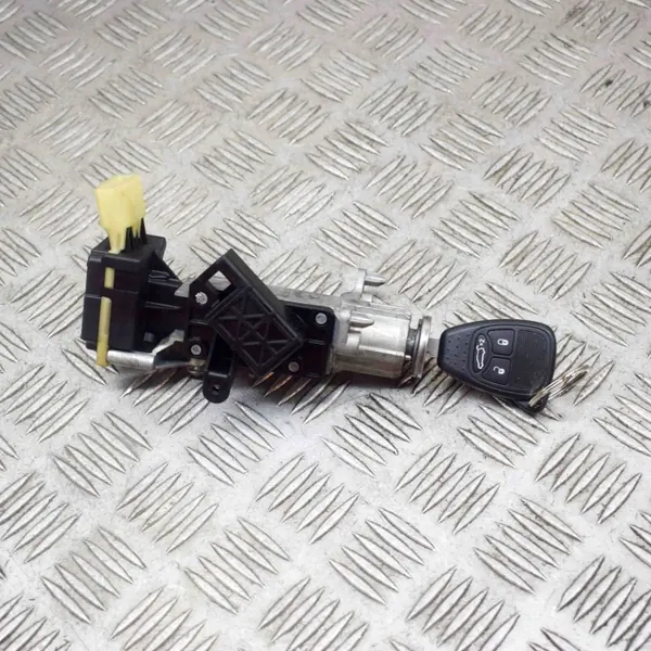 Estator Dodge OE 56054004AC usado para Avenger 2.0L image 2