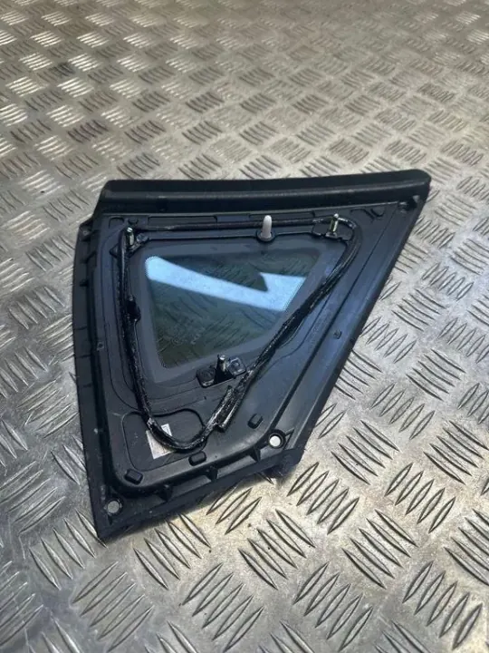 Vitre arrière droite OEM 87820CV100 pour KIA EV6 2022 image 2