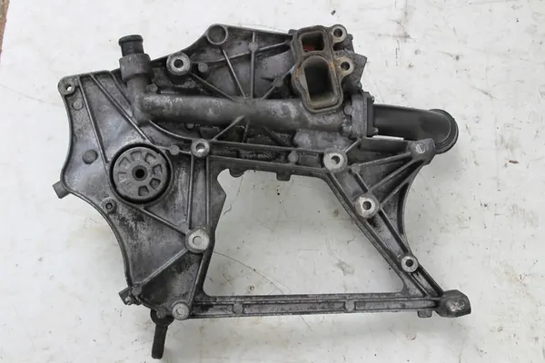 Mercedes-Benz OE 6512011409 Täckkåpa image 2