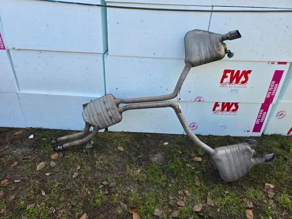 Audi OE Uitlaat Demper OEM WYDECH TŁUMIK AUDI A5 8T 3.2 FSI image 2