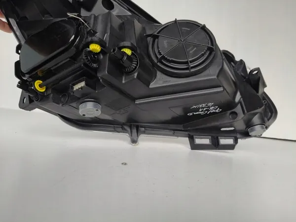 Faros izquierdo Opel Corsa D 06-11 image 6