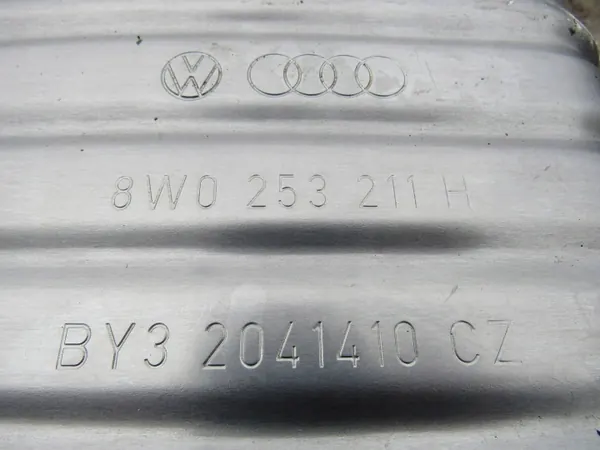 Mittelschalldämpfer Audi A4 S4 B9 2.0 TFSI OEM 8W0253211H image 9