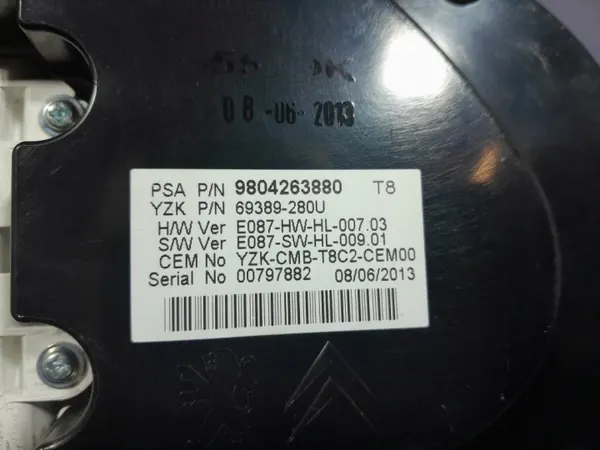 OEM 9804263880 Instrumenten Peugeot 3008 I 1.6 HDI image 10