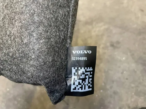 Base de batterie Volvo EX40 OEM 32394895 - Occasion image 3