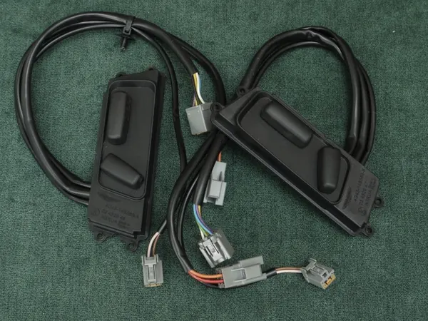 Stoelmodule OEM 7G43-14E693-AA voor Aston Martin DB9 image 2