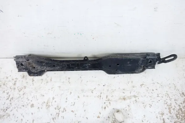 Radiatorsteun OEM 625301277R - Gebruikt image 6