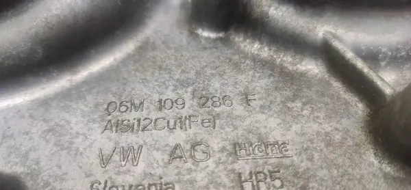 Capa da corrente de distribuição AUDI Q7 (4M) 2020 06M109286F image 1